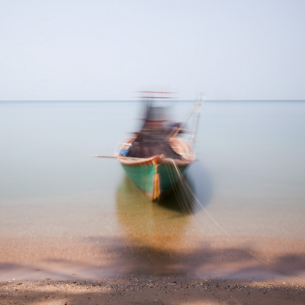 * Waiting - Cambodia
2014 International Photography Awards - Los Angeles , USA
Honorable Mention / Fine Art / Landscape , Professional :  : LEO PELLETIER PHOTOGRAPHY | montreal, canada