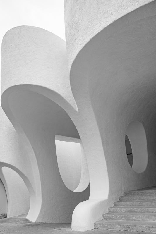 Curves 
2024 International Black and White Spider Awards
Nomination 
Architecture
Professional category 
 :  : LEO PELLETIER PHOTOGRAPHY | montreal, canada